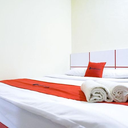 Reddoorz At Buah Batu 5 Hotel Бандунг Екстериор снимка