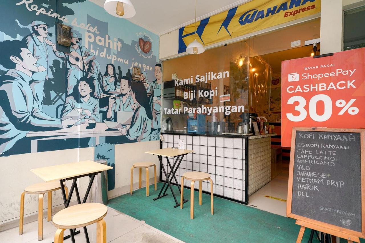 Reddoorz At Buah Batu 5 Hotel Бандунг Екстериор снимка